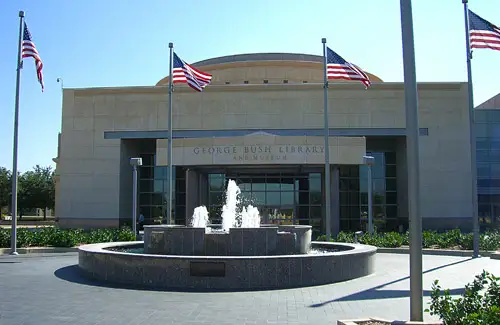George Bush Presidential library and museum; libraries and family museum