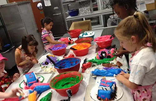 Rao's Bakery baking camp for kids making cakes; baking cooking summer camps