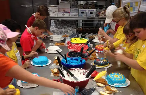 Making treats at Rao's Bakery baking camp; baking cooking summer camps
